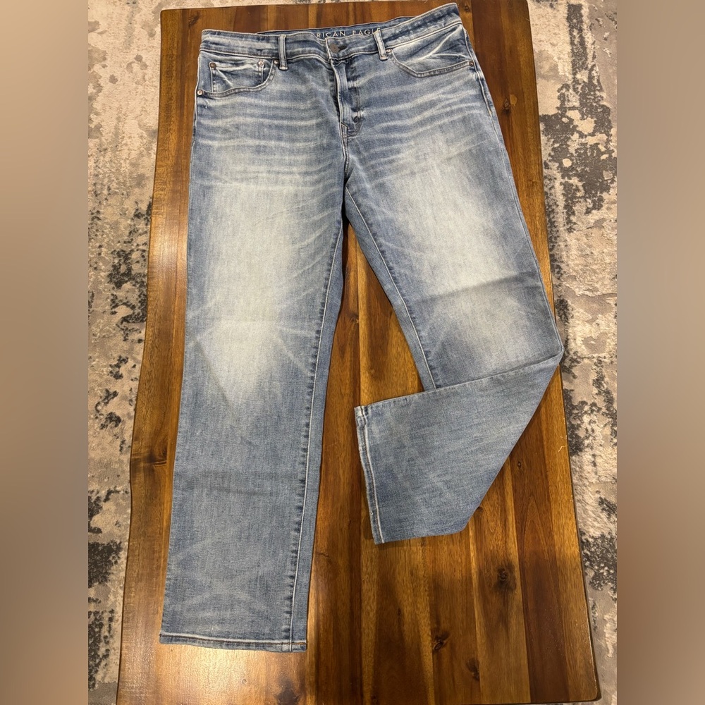 American Eagle Air Flex Classic Light Blue Men's Straight Jeans 38x32